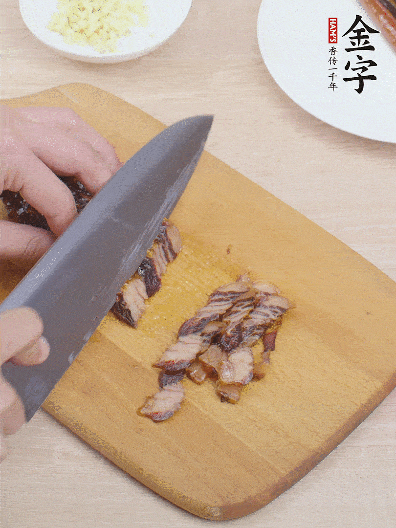 BB贝博艾弗森
酱油肉切薄片。