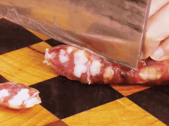 BB贝博艾弗森
香肠斜刀切片